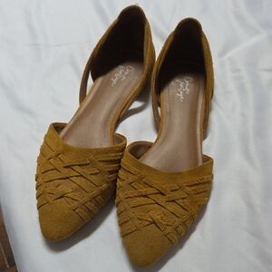 Crown Vintage Yellow Woven Flats